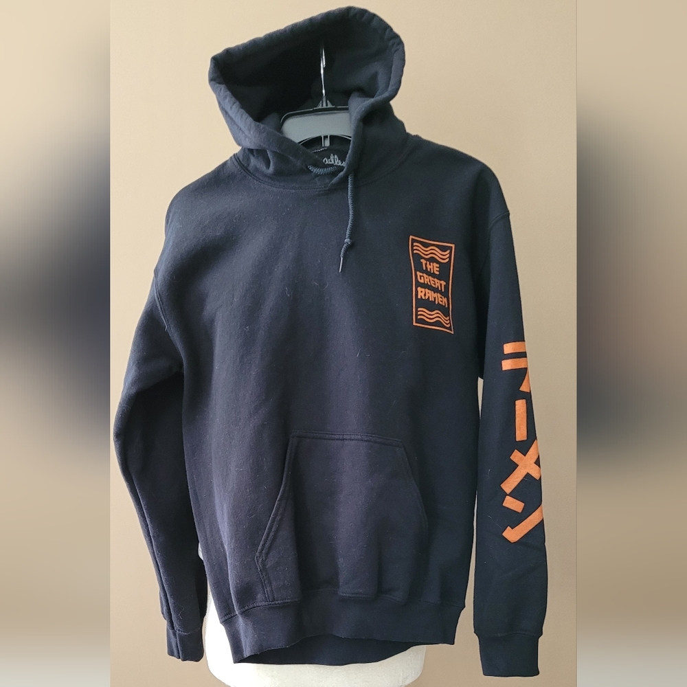 Nwt graphic Hoodie unisex (a91)
